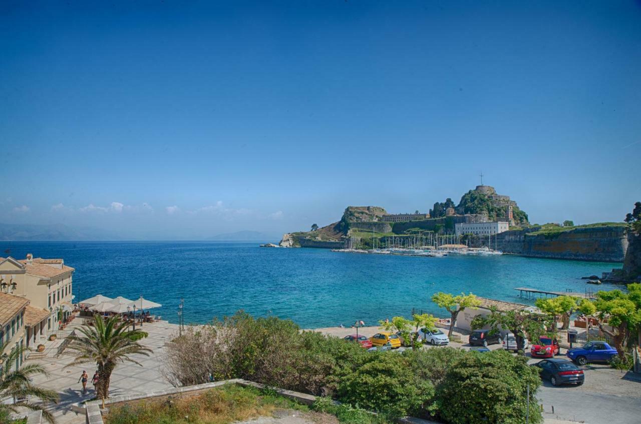 Serene Sea View Apartment In Corfu Old Town Eksteriør billede